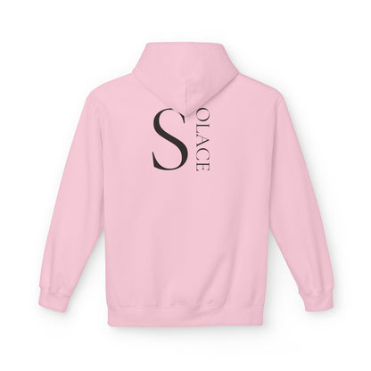 SOLACE Hoodie Unisex (Brustprint) – Nachhaltiger Midweight Fleece Kapuzenpullover mit Kängurutasche, Fair & OEKO-TEX zertifiziert