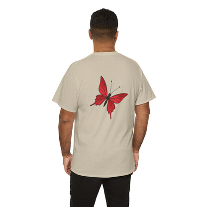 Roter Schmetterling T-Shirt Unisex – Ausdrucksstarkes Butterfly Design | Natur-inspiriertes Baumwollshirt für Damen & Herren