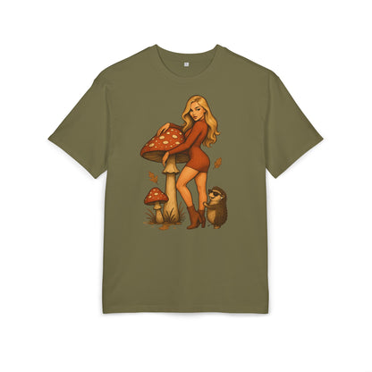 Vintage Pilz Fee & Igel Cartoon (Brustprint) – Retro Waldmotiv T-Shirt für Natur- & Pilzliebhaber