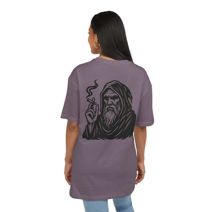 Mystic Wizard T-Shirt (Rückenprint)– Dunkler Magier mit Zigarre Motiv – Gothic Streetwear für Männer & Frauen