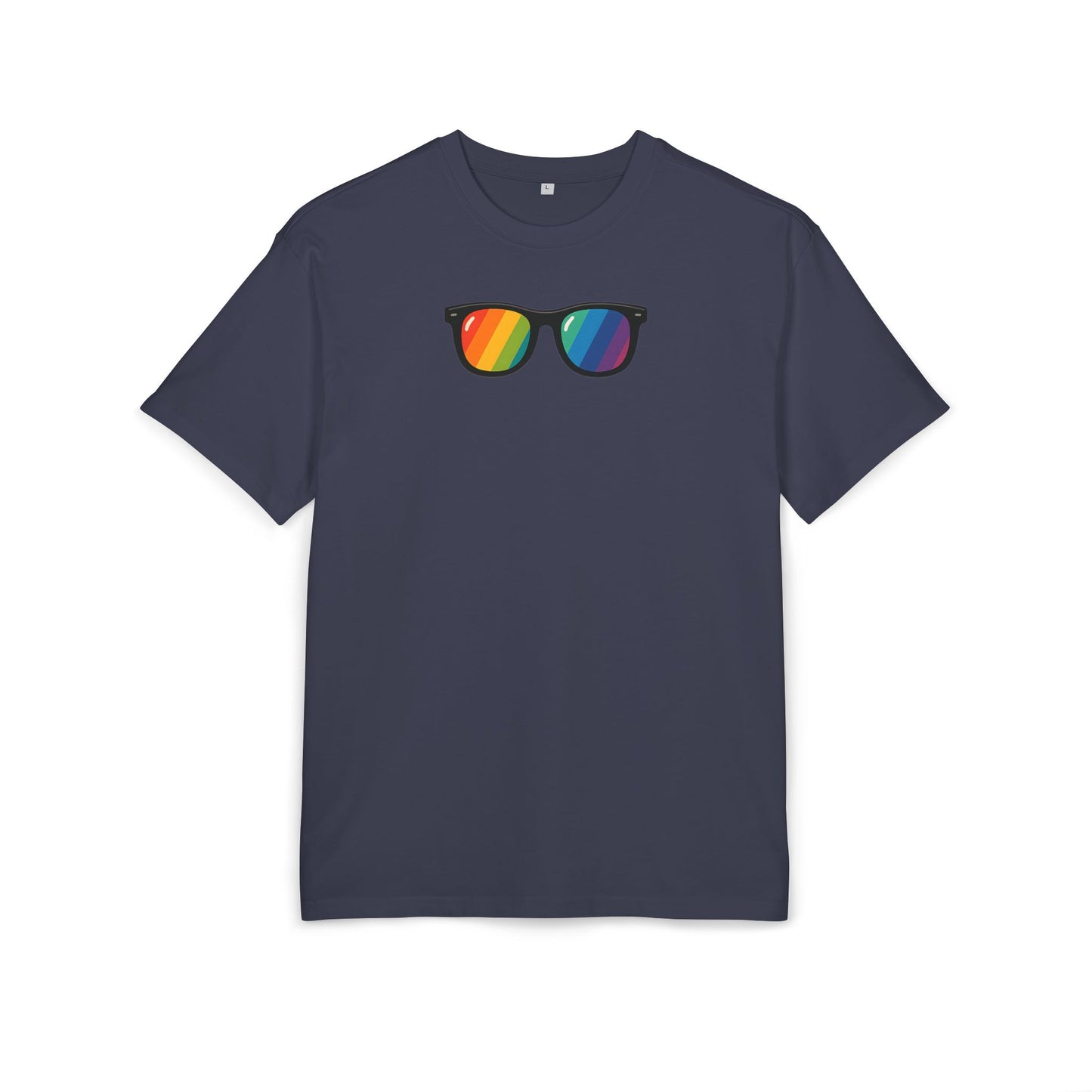 Regenbogen Sonnenbrille T-Shirt (Brustprint) – Buntes Retro Pride Design für Sommer & Festival
