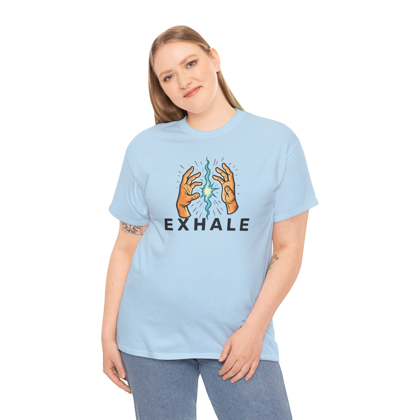 EXHALE T-Shirt (Brustprint) – Unisex Heavy Cotton Tee | Nachhaltige Streetwear mit Statement-Design