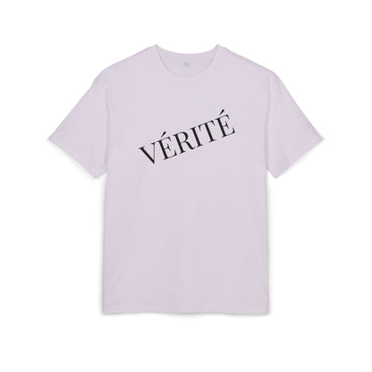 Stylisches T-Shirt mit Aufschrift ‘Vérité’ (Brustprint) – Minimalistisches Design für Modebewusste