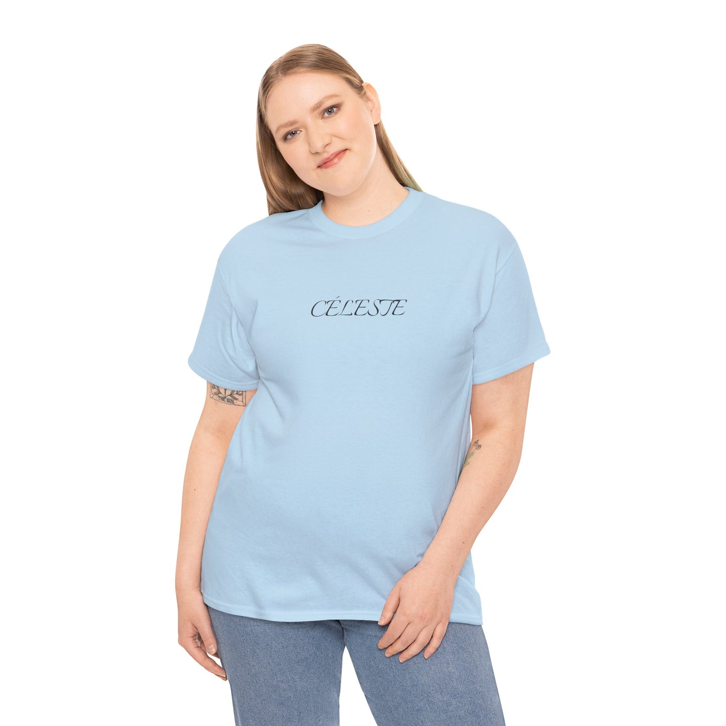 Céleste T-Shirt (Brustprint) – Unisex Heavy Cotton Tee | Nachhaltige Streetwear aus 100% Baumwolle