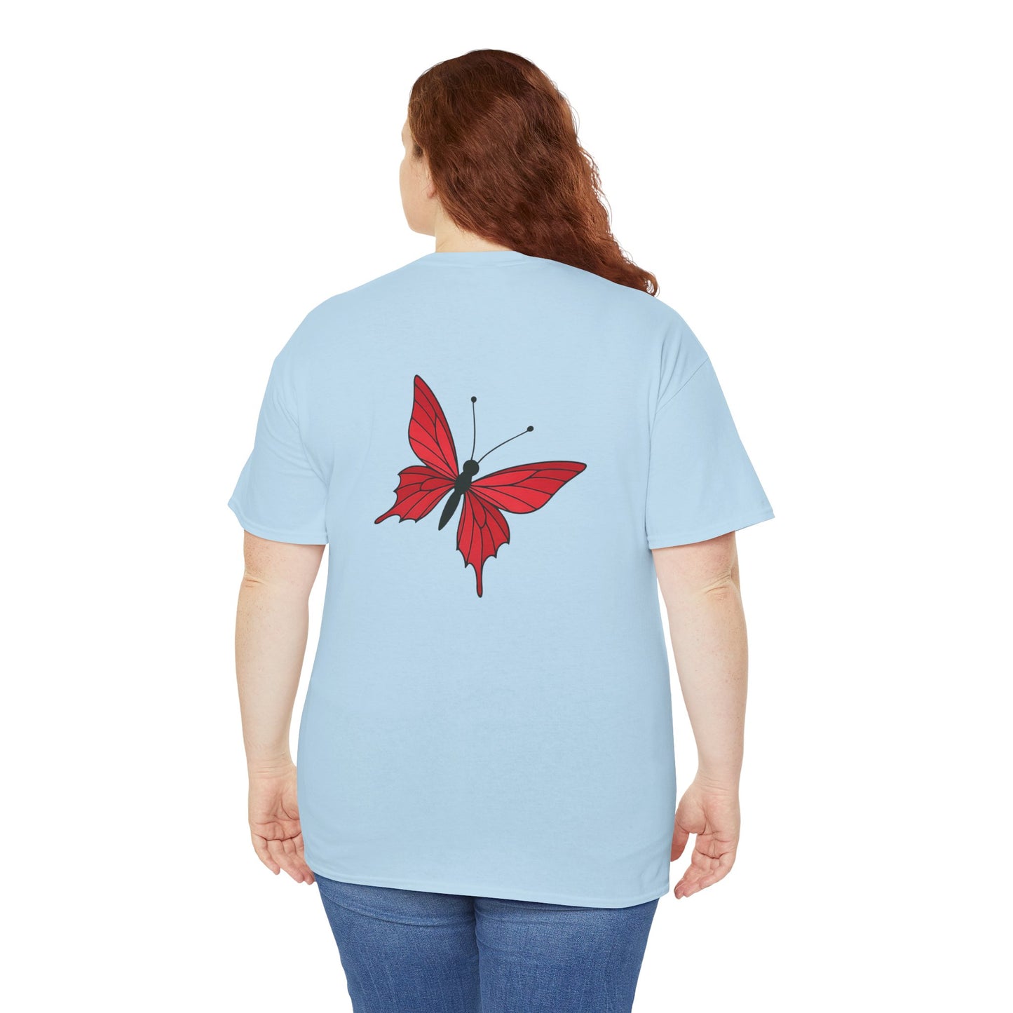 Roter Schmetterling T-Shirt Unisex – Ausdrucksstarkes Butterfly Design | Natur-inspiriertes Baumwollshirt für Damen & Herren