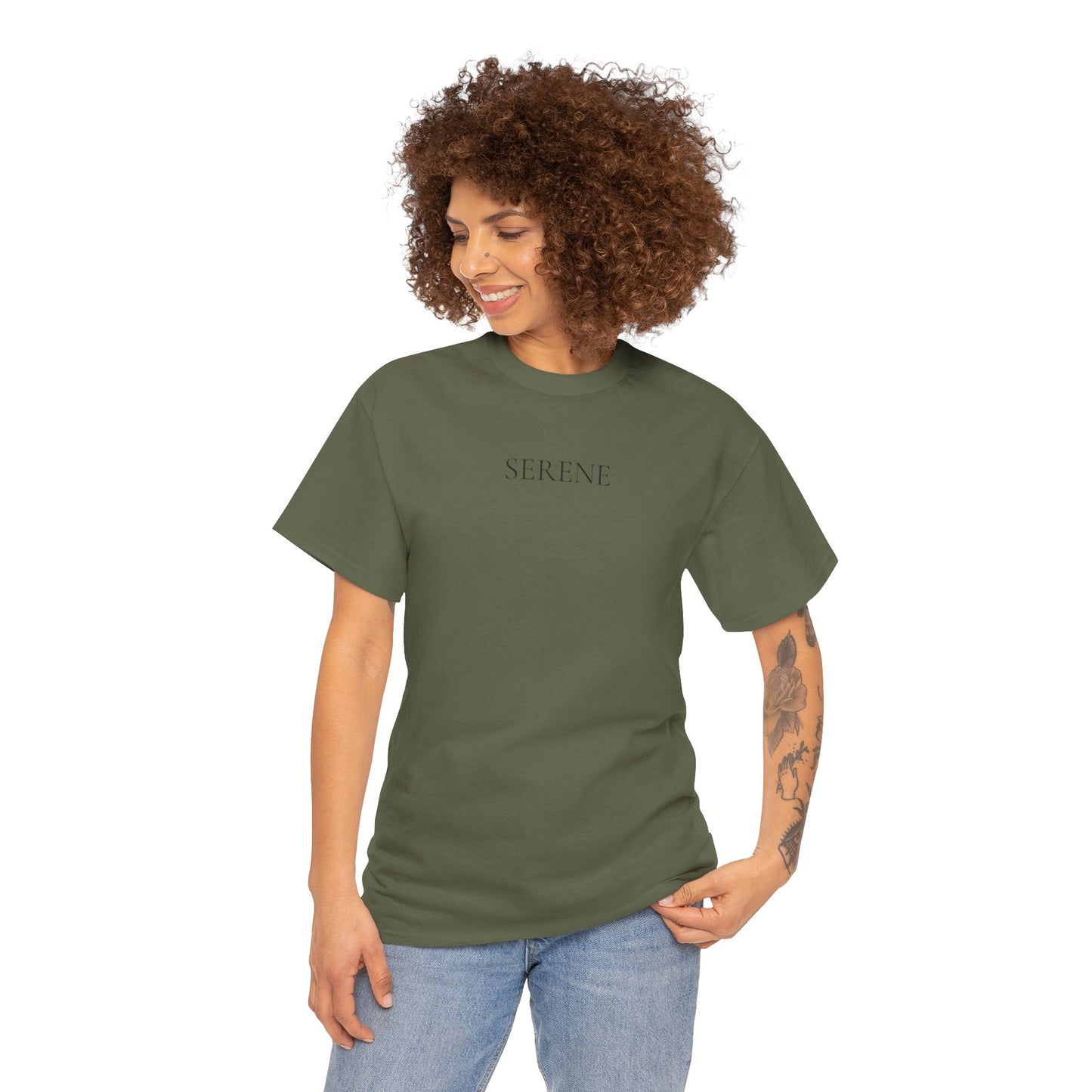 SERENE T-Shirt (Brustprint) – Unisex Heavy Cotton Tee | Nachhaltige Streetwear aus 100% Baumwolle