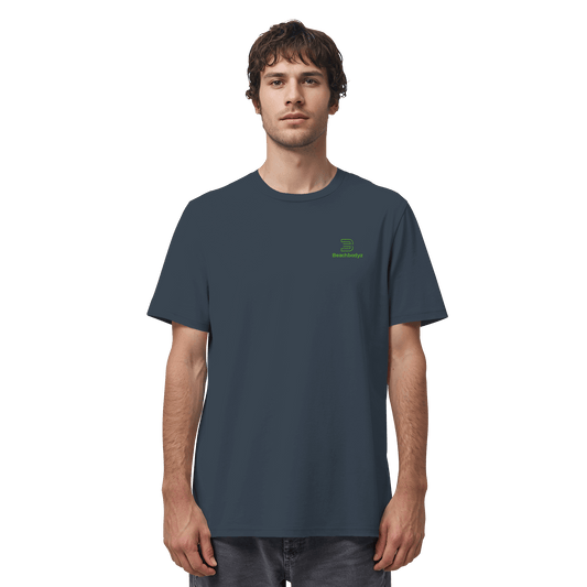 Grün Hauszeichen - Basic Shirt (Stick) - Komfortabel & Alltagstauglich | BeachBodyz®